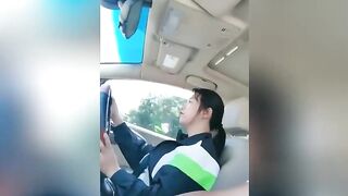 熟女学完车，在工地和儿子搞起来， 深喉口交大放异彩，后入啪啪声激起阵阵肉浪