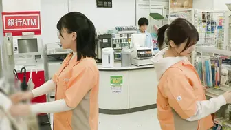 EBOD-998 在一家便利店，他与两位身材丰满、性格迥异的女同事轮流发生婚外情，过着不忠的生活 #柏木こなつ #柏木小夏 #鳳みゆ #凤美优