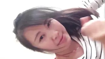 国产黑料吃瓜某大学情侣玩的花口爆深喉女上位摇呀摇自拍视频不慎外流