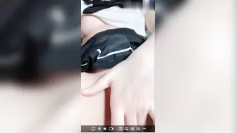 学生视讯外流大奶粉穴扣逼不忘自闻制服萝莉淫荡耍骚