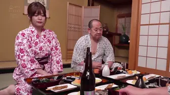 CLUB-901 [中文字幕]1泊2日草津温泉社員旅行 セクハラ宴会盗撮